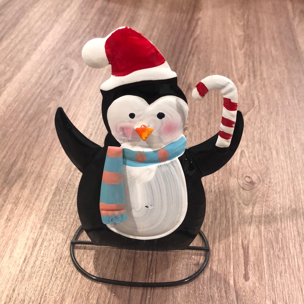 Vintage looking penguin